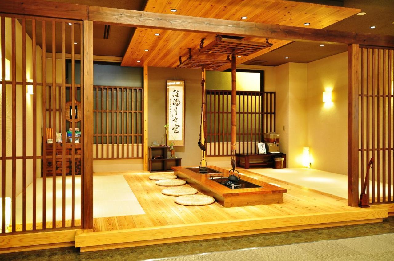 Hotel Obokekyo Mannaka Miyoshi  Esterno foto