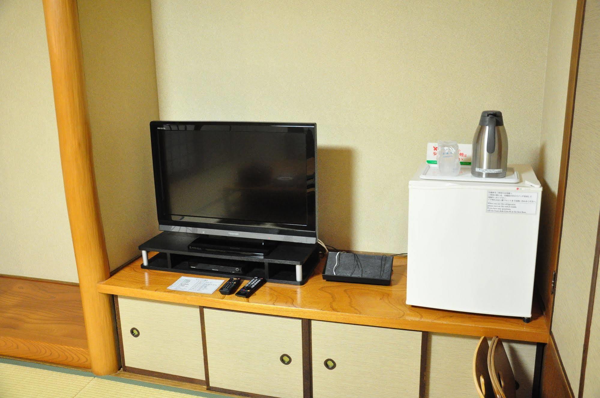 Hotel Obokekyo Mannaka Miyoshi  Esterno foto