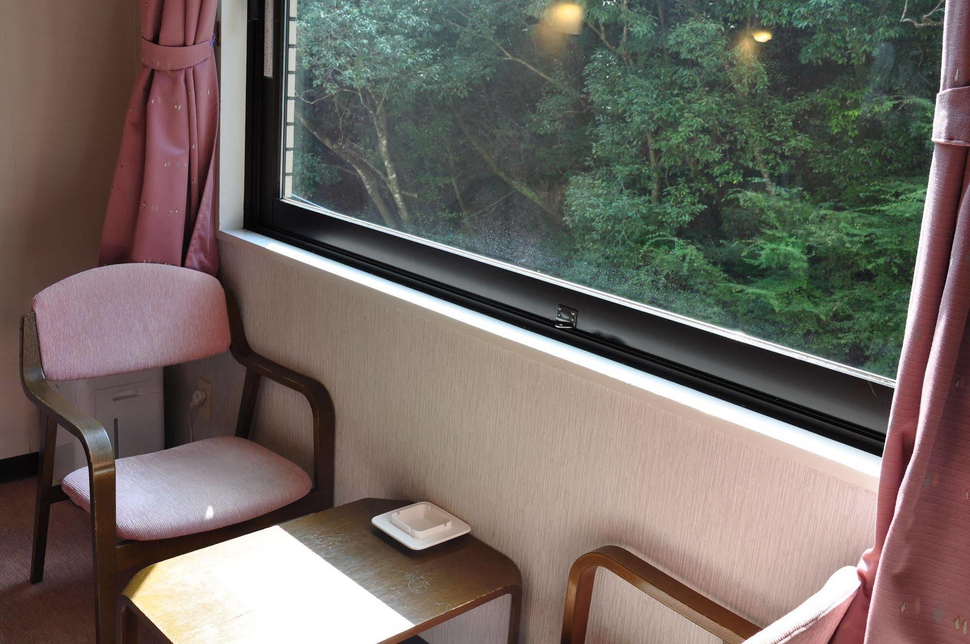 Hotel Obokekyo Mannaka Miyoshi  Esterno foto